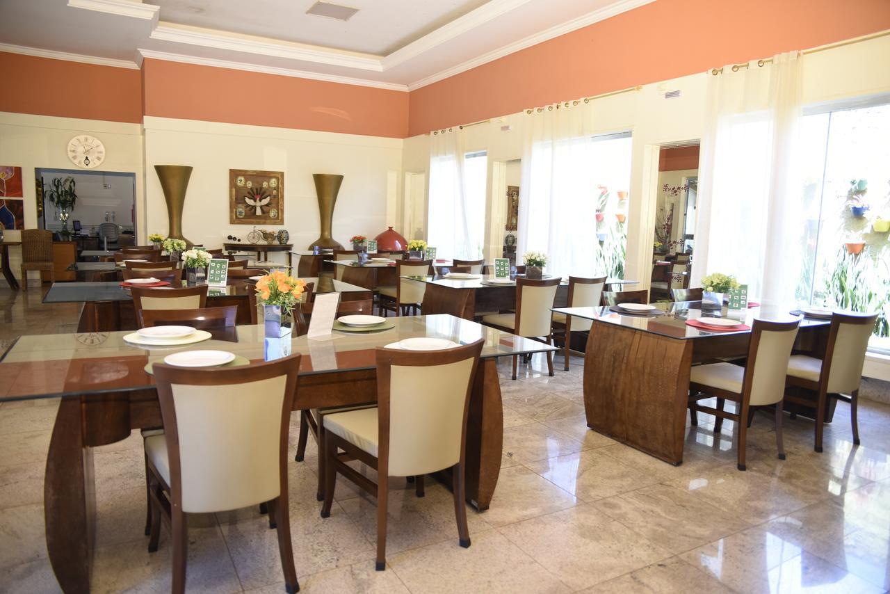 Rosa Spa E Pousada Aparecida de Goiania Exterior photo